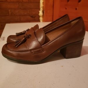 Block heel loafers